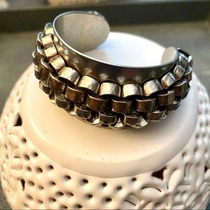 Retired Stella & Dot - Zulu cuff bracelet